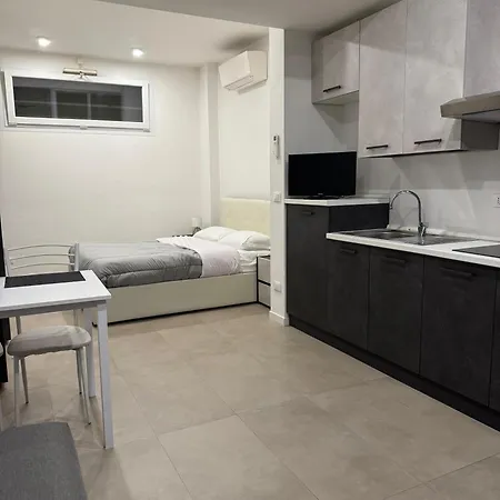 아파트 Felice Loft